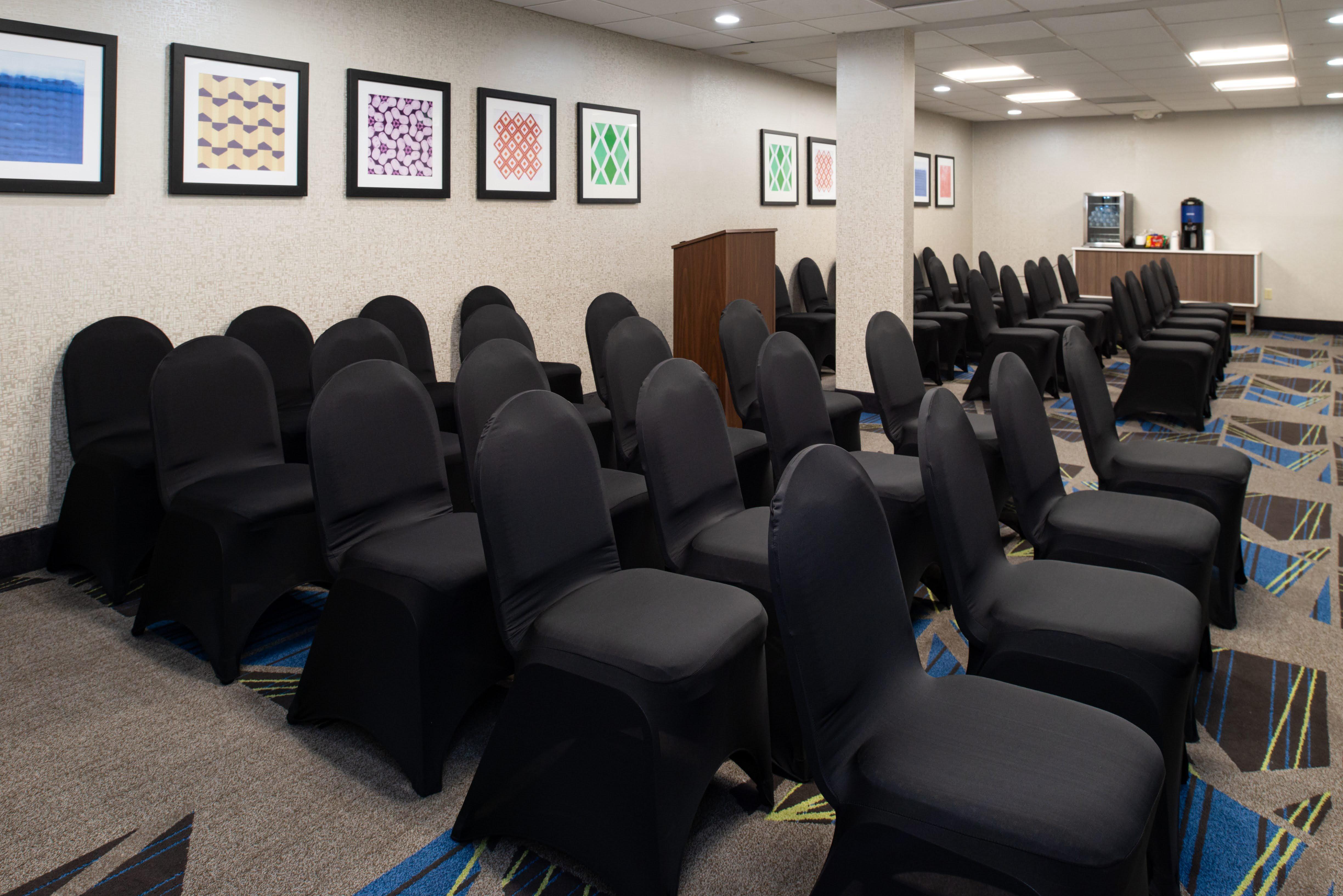 Holiday Express Downtown West, An Ihg Hotel 2*