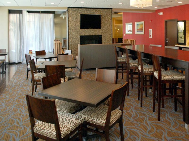 Holiday Express Downtown West, An Ihg Hotel 2*