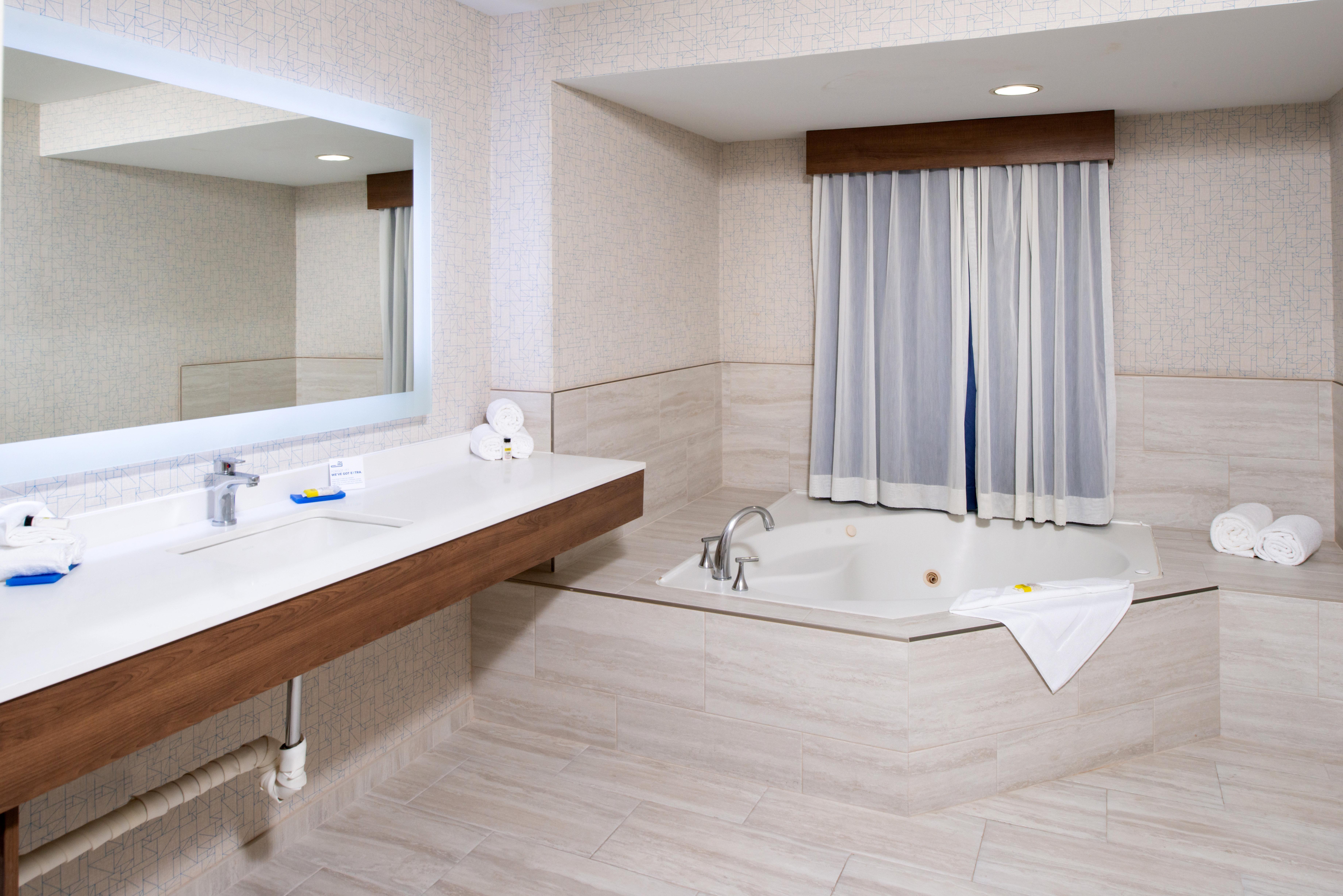 Express Angeles Downtown West, An Ihg Hotel
